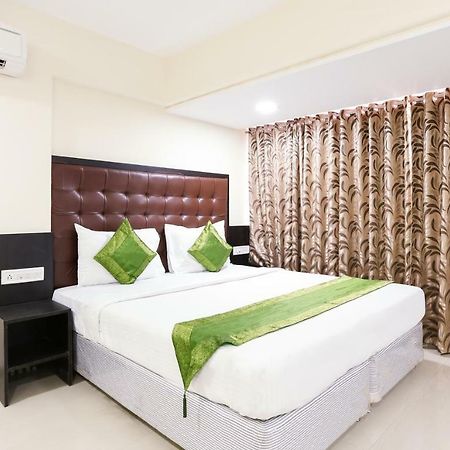 Treebo Trend Aviva Suites Mumbai Ngoại thất bức ảnh