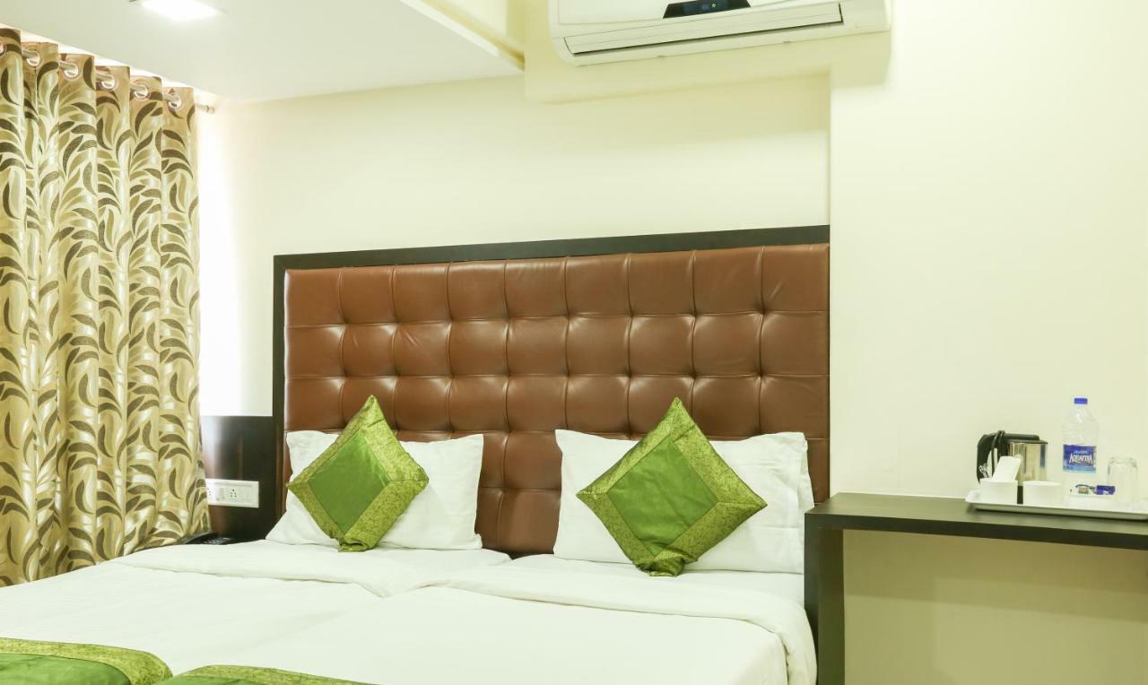 Treebo Trend Aviva Suites Mumbai Ngoại thất bức ảnh